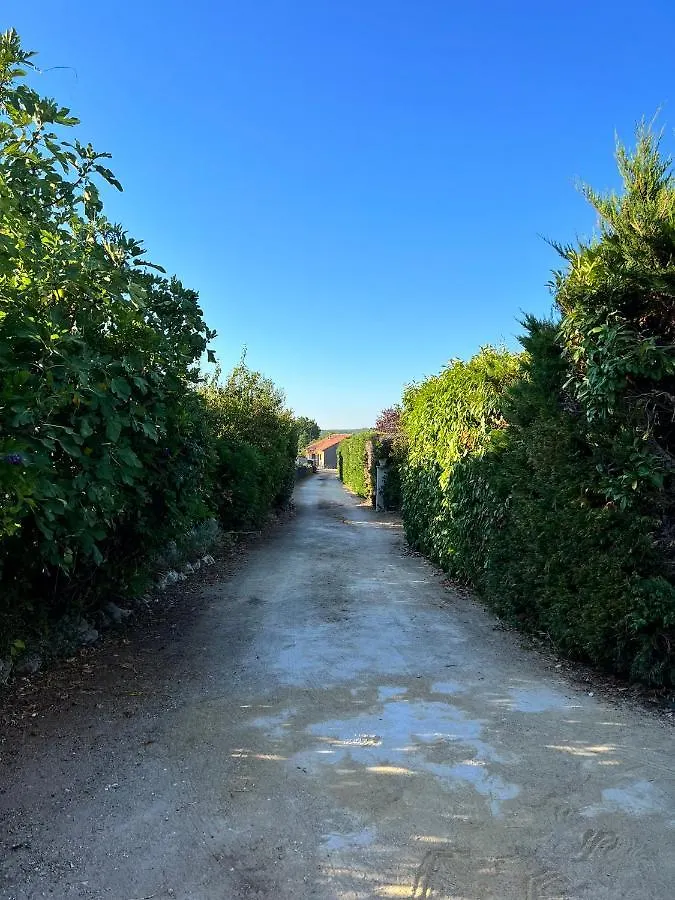 Le Bourg Villa Concots 0*,  France